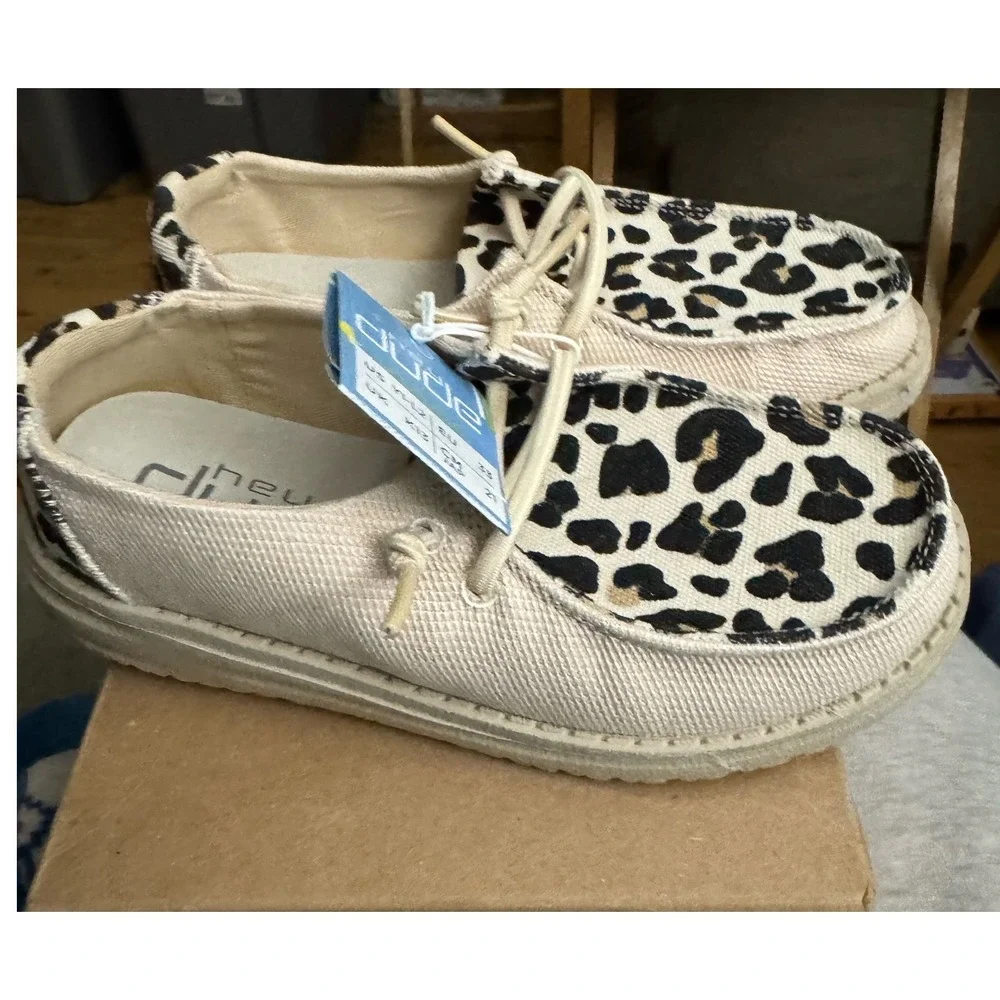 Hey Dude Wendy Youth Funk Leo Safari Leopard Print‎ Shoes US Y1 L2 EU 33 NEW